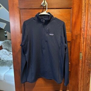 Patagonia Textured Navy Fleece